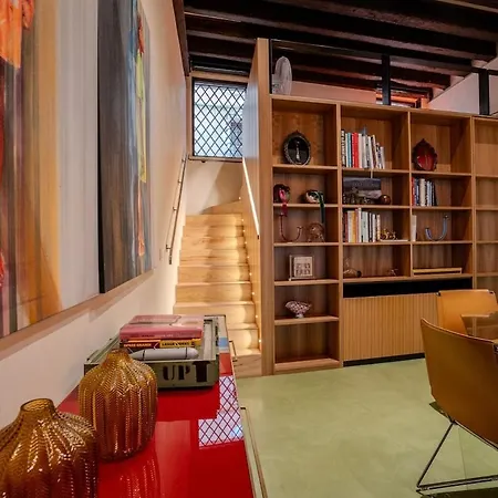 Venice's Air Loft D'artista Apartment *
