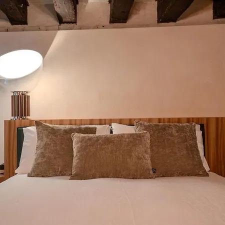 Venice's Air Loft D'artista